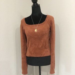 NWT-ASTR -All the fuzzy feQUARE NECK FUZZY SWEATER